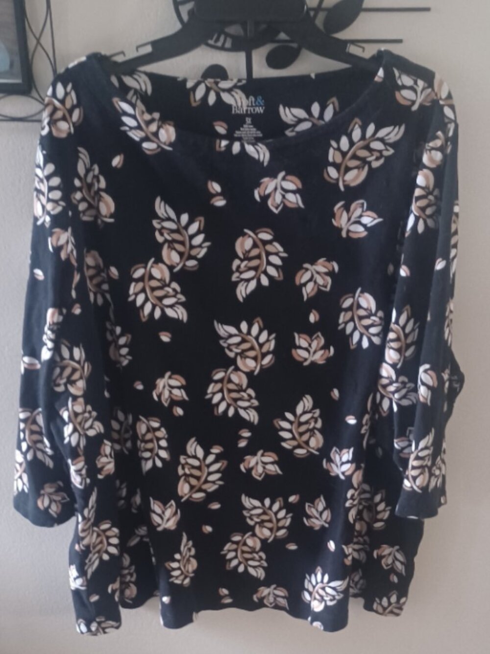 Plus Croft & Barrow 3/4 Sleeve Black/Tan Leaf Pattern Scoop Neck Stretch Top 3X